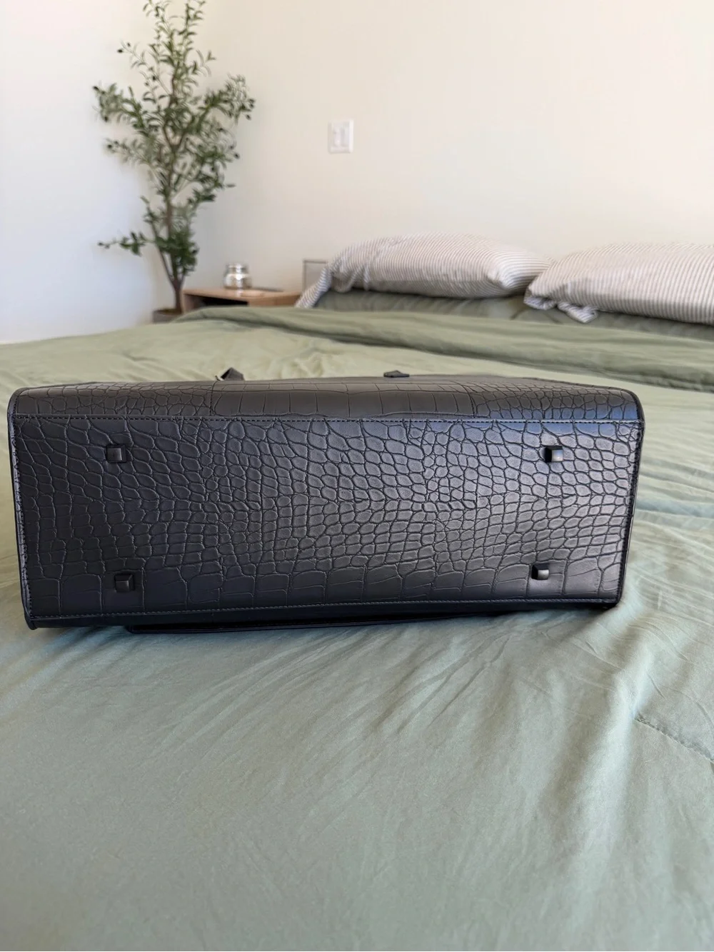 BÉIS Large Work Tote in Black Croc